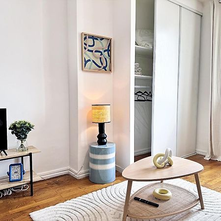 Suite Dounia Lyon Exterior foto